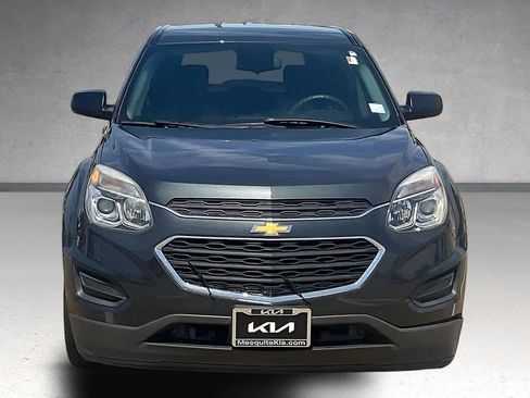 Used 2017 Chevrolet Equinox LS FWD image 6