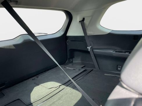 Used 2025 Toyota Grand Highlander AWD image 13