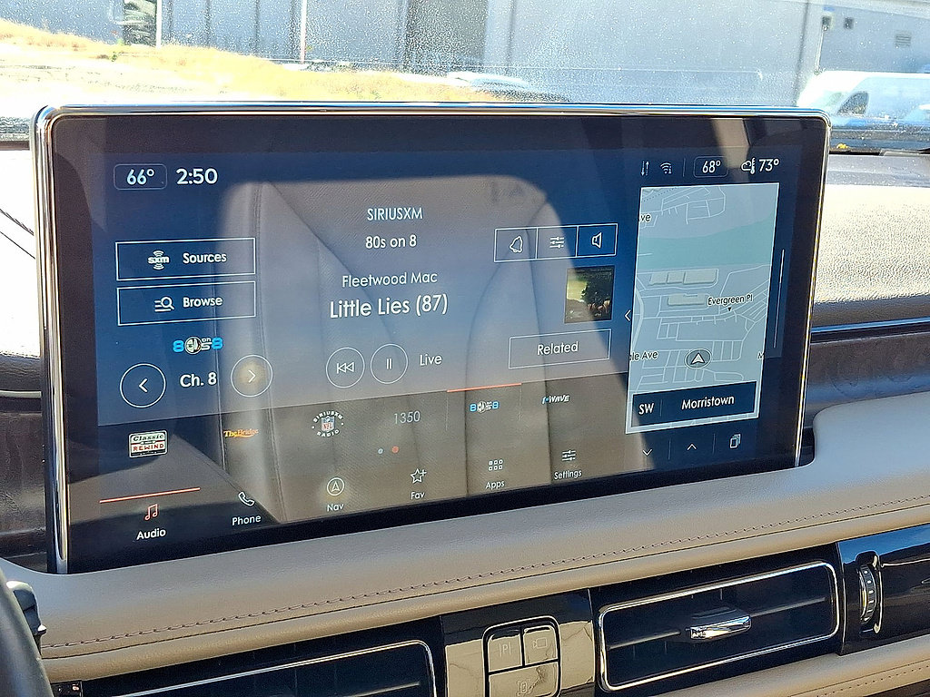Used 2023 Lincoln Nautilus Reserve AWD/4WD image 20