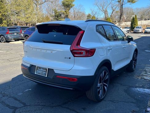 New 2026 Volvo XC40 B5 Ultra w/ Protection Package Premier AWD/4WD image 2