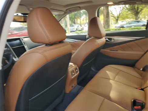Used 2024 INFINITI Q50 Luxe w/ Cargo Package image 10