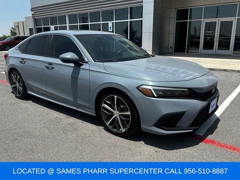 Used 2023 Honda Civic Touring image 3