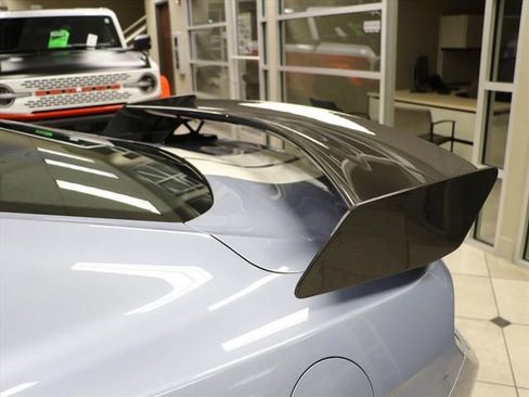 Used 2022 Ford Mustang Shelby GT500 w/ Carbon Fiber Track Pack image 16