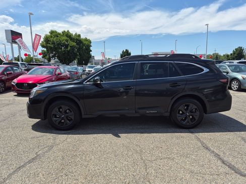 Used 2020 Subaru Outback Onyx Edition XT AWD/4WD image 9