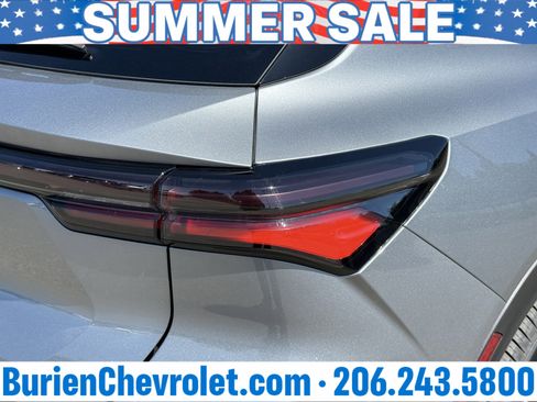 New 2026 Chevrolet Equinox EV LT FWD image 39