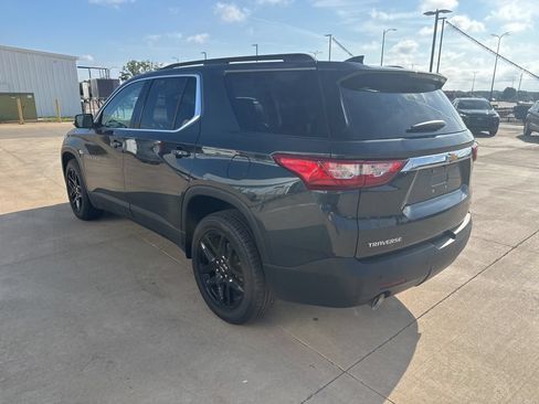 Used 2019 Chevrolet Traverse LT w/ LT Premium Package FWD image 29