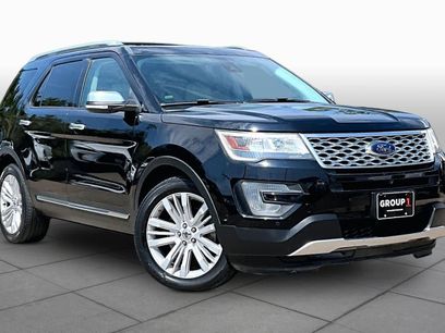 Used 2017 Ford Explorer Platinum