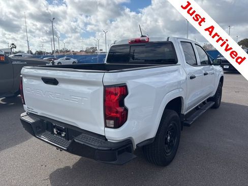 Used 2025 Chevrolet Colorado W/T w/ WT Convenience Package II image 5