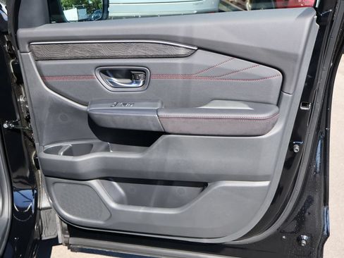 New 2026 Honda Pilot Black Edition image 11