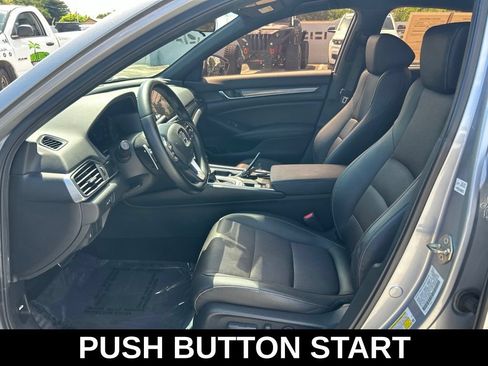 Used 2019 Honda Accord Sport image 10
