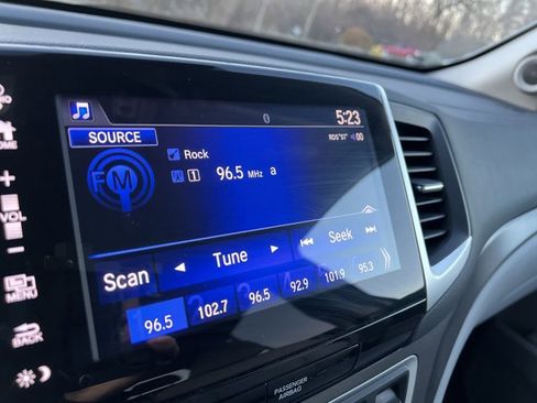 Used 2020 Honda Ridgeline RTL image 13