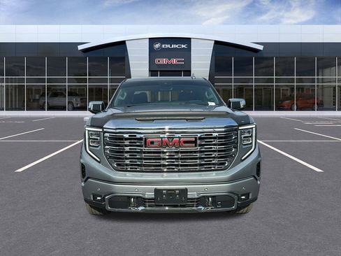 Certified 2025 GMC Sierra 1500 Denali w/ Denali Reserve Package image 8