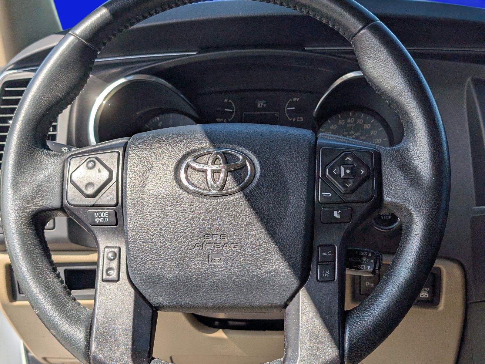 Used 2020 Toyota Sequoia Limited w/ Safety & Convenience Package RWD image 18