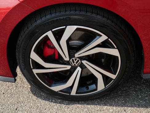 Certified 2022 Volkswagen Jetta GLI Autobahn FWD image 15