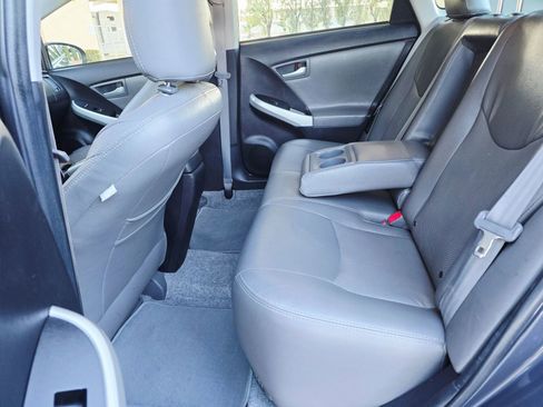 Used 2014 Toyota Prius Plug-In Hybrid image 34