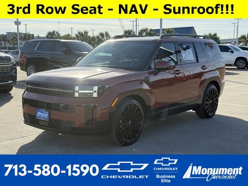 Used 2025 Hyundai Santa Fe Calligraphy image 1