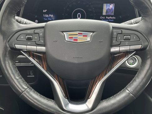 Used 2023 Cadillac Escalade Premium Luxury w/ LPO, Floor Liner Package AWD/4WD image 10
