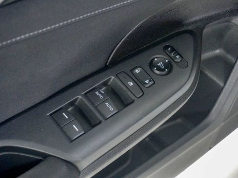 Used 2019 Honda Civic EX image 18