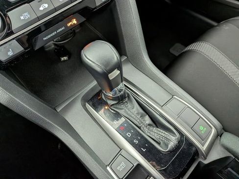 Used 2020 Honda Civic EX image 18