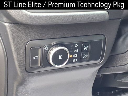 Used 2024 Ford Escape ST-Line Elite w/ Premium Technology Package image 19