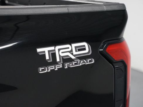 Certified 2026 Toyota Tacoma TRD Off-Road AWD/4WD image 11
