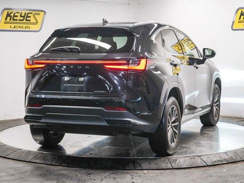 Used 2023 Lexus NX 250 FWD image 4