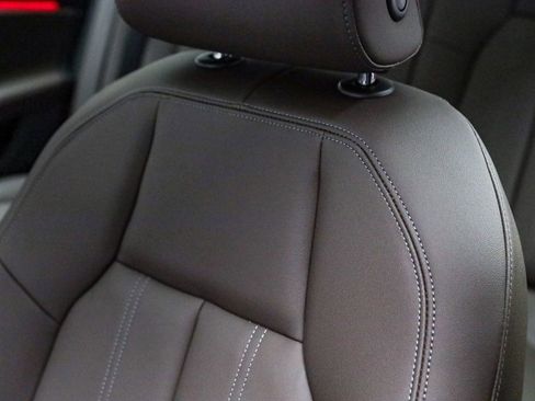 New 2025 Audi A6 e-tron Premium Plus image 25