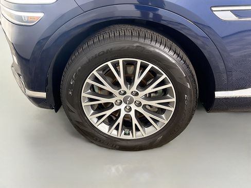 Used 2021 Genesis GV80 2.5T w/ Advanced Package 03 RWD image 38