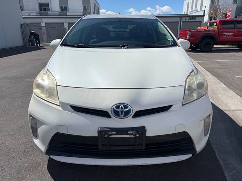 Used 2015 Toyota Prius Three image 7