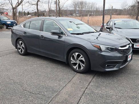 Used 2021 Subaru Legacy Premium image 4