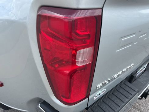 Used 2020 Chevrolet Silverado 3500 LTZ w/ LTZ Convenience Package AWD/4WD image 43