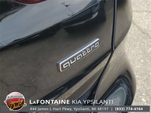 Used 2023 Audi Q3 2.0T Premium w/ 19" Wheel Package image 8