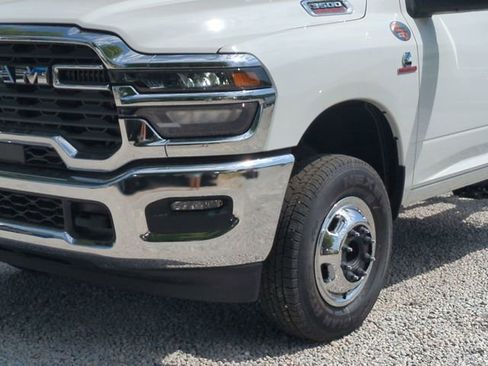 New 2026 RAM 3500 Tradesman w/ Chrome Appearance Group A image 9