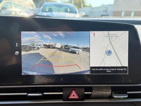 Used 2024 Hyundai Elantra SEL image 34