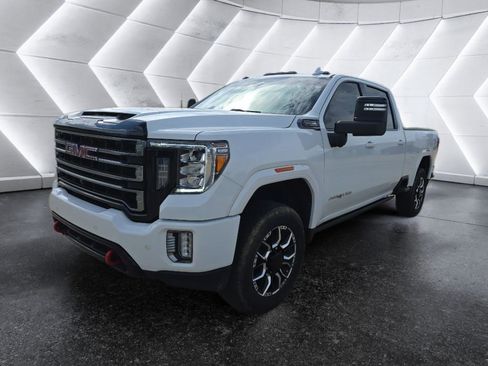 Used 2022 GMC Sierra 2500 AT4 w/ AT4 Premium Plus Package image 1