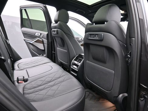 Used 2023 BMW X5 xDrive45e w/ Climate Comfort Package image 19