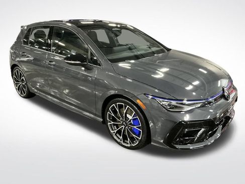 New 2026 Volkswagen Golf image 7