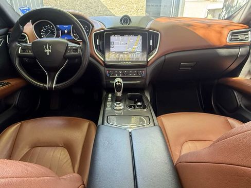 Used 2018 Maserati Ghibli image 7