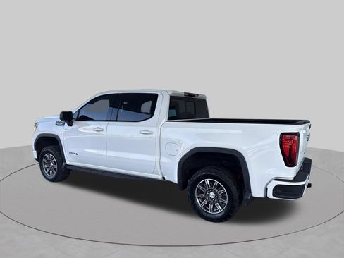 Used 2024 GMC Sierra 1500 AT4 w/ AT4 Premium Package AWD/4WD image 5