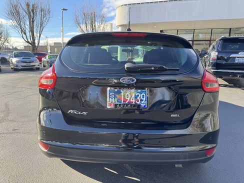Used 2018 Ford Focus SEL image 4