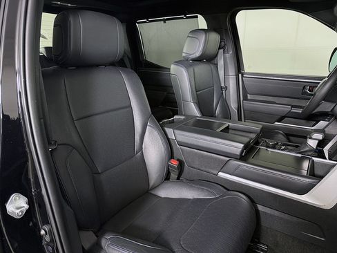 Used 2023 Toyota Tundra Platinum AWD/4WD image 28