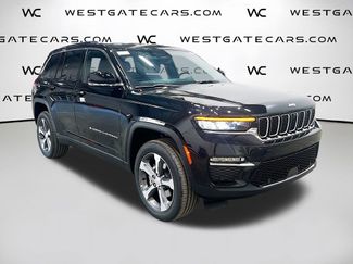 New 2025 Jeep Grand Cherokee Limited w/ Luxury Tech Group II video 2