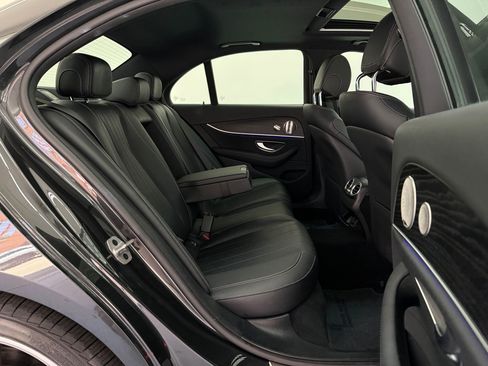 Used 2023 Mercedes-Benz E 350 Sedan image 23