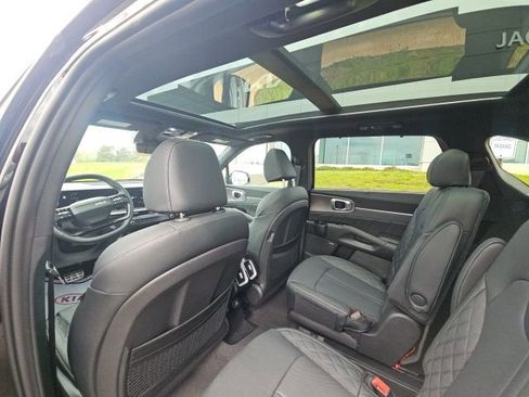 New 2026 Kia Sorento SX Prestige AWD/4WD image 22