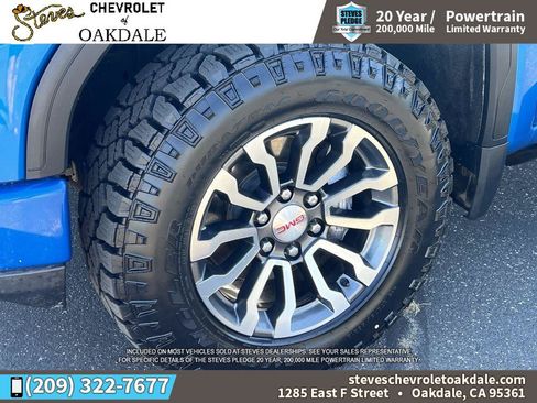 Used 2023 GMC Sierra 1500 AT4 w/ Technology Package AWD/4WD image 37
