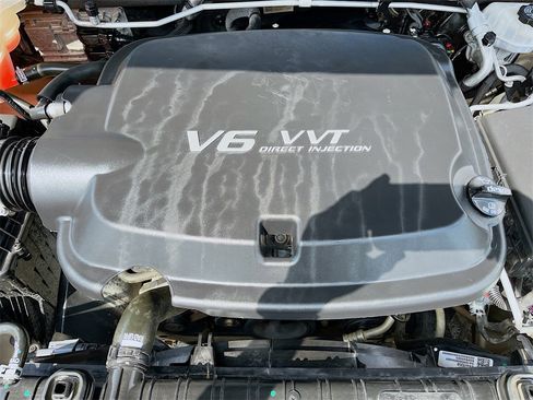 Used 2021 GMC Canyon AT4 w/ Trailering Package image 29