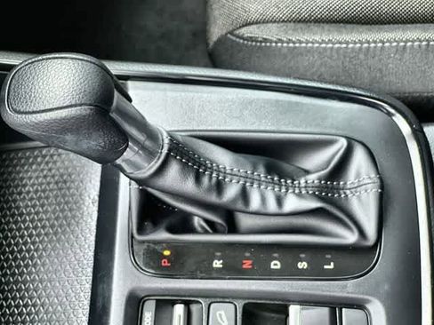 Certified 2025 Honda CR-V EX image 16