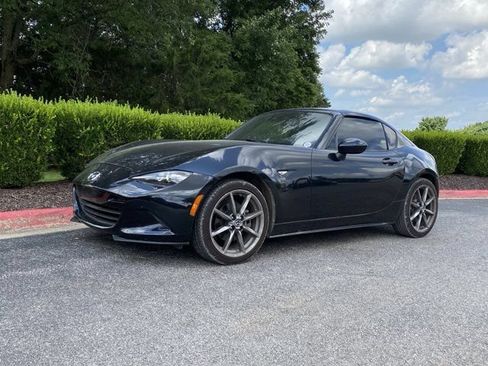 Used 2021 MAZDA MX-5 Miata RF Grand Touring RWD image 8