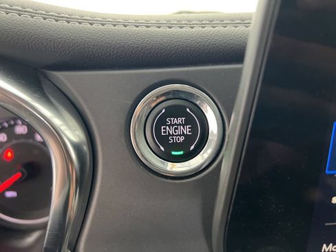 Used 2024 Chevrolet Blazer LT w/ LPO, Floor Liner Package FWD image 16
