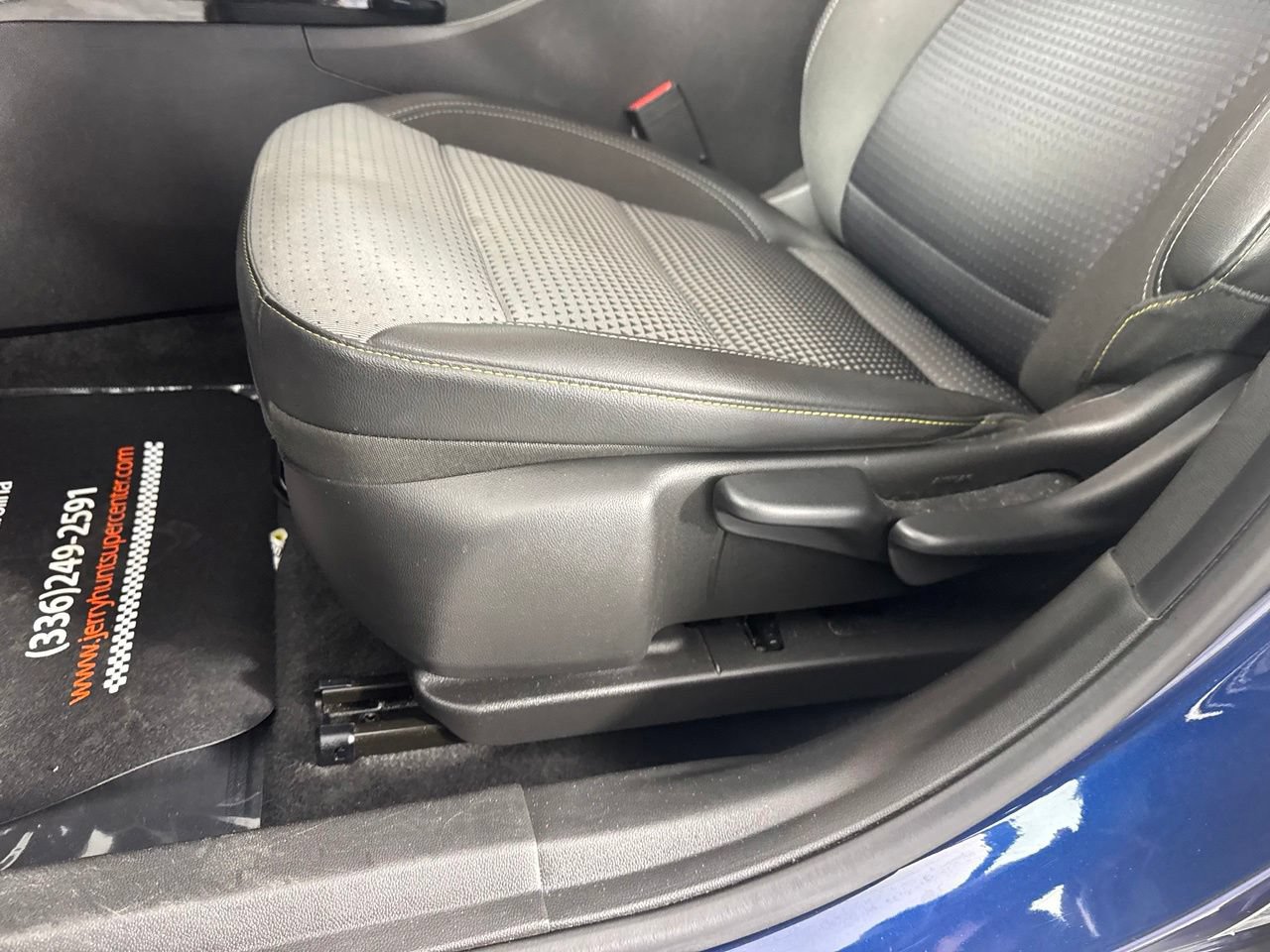 Used 2024 Chevrolet Trax LT FWD image 14